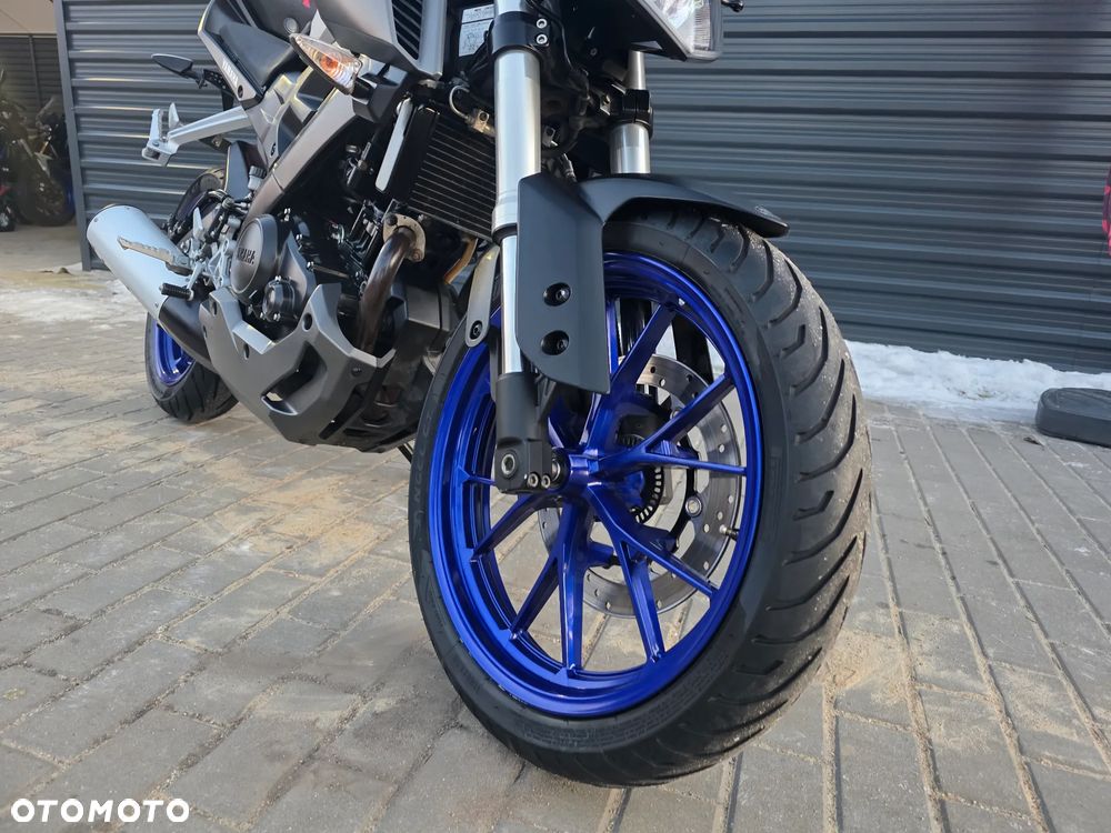 Yamaha MT - 22