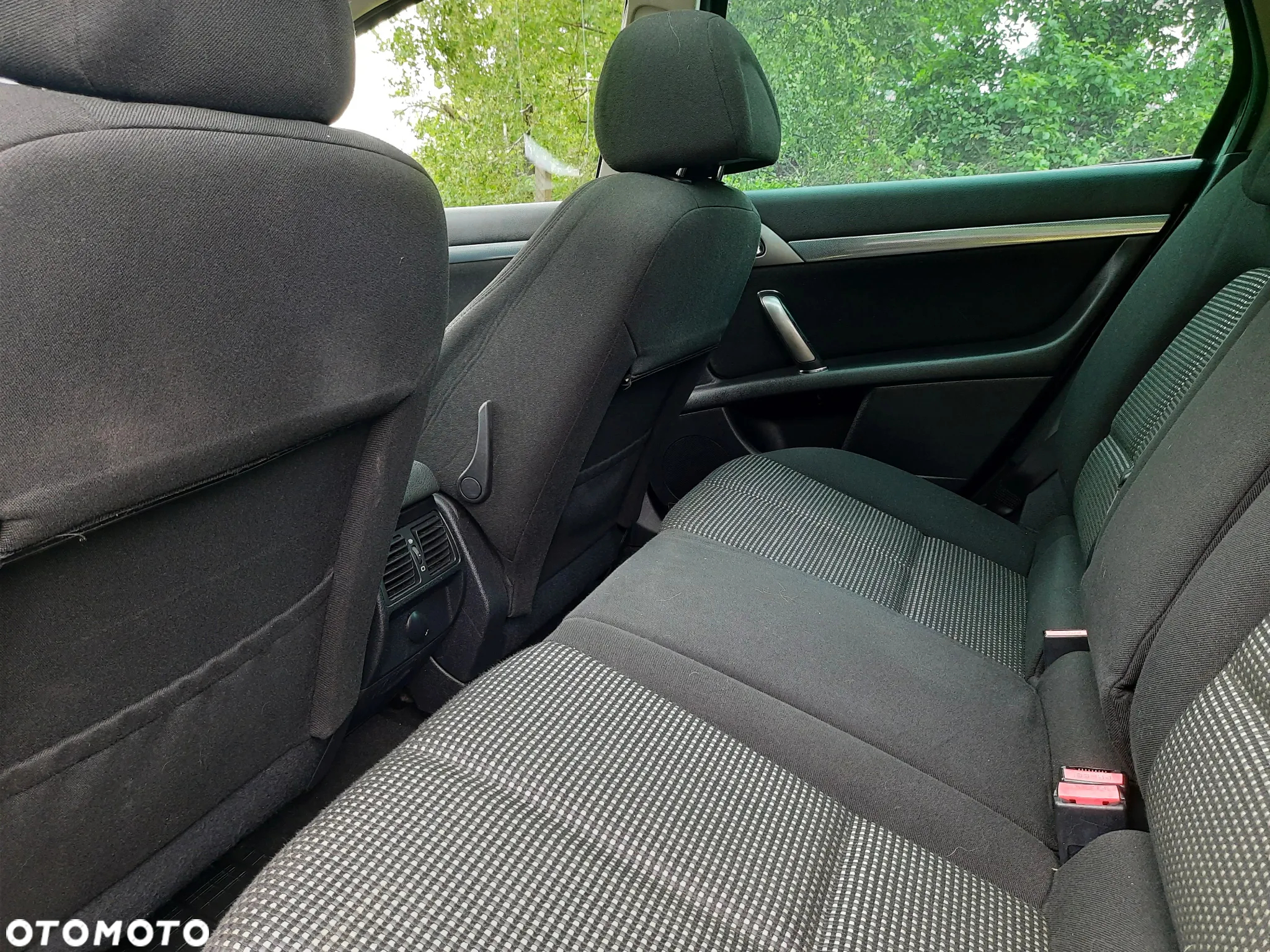 Peugeot 407 SW 140 Premium - 22