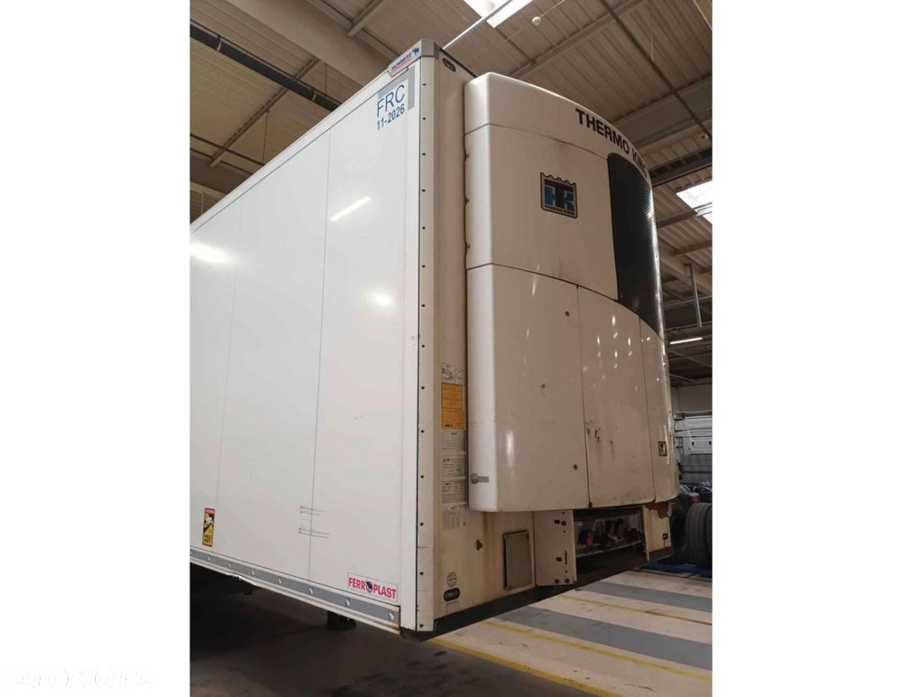 Schmitz Cargobull SKO Double Deck FP 60 ThermoKing SLXi 300 - 2