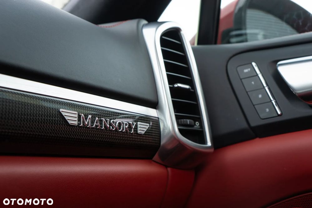 Porsche Cayenne Turbo S Tiptronic S - 19