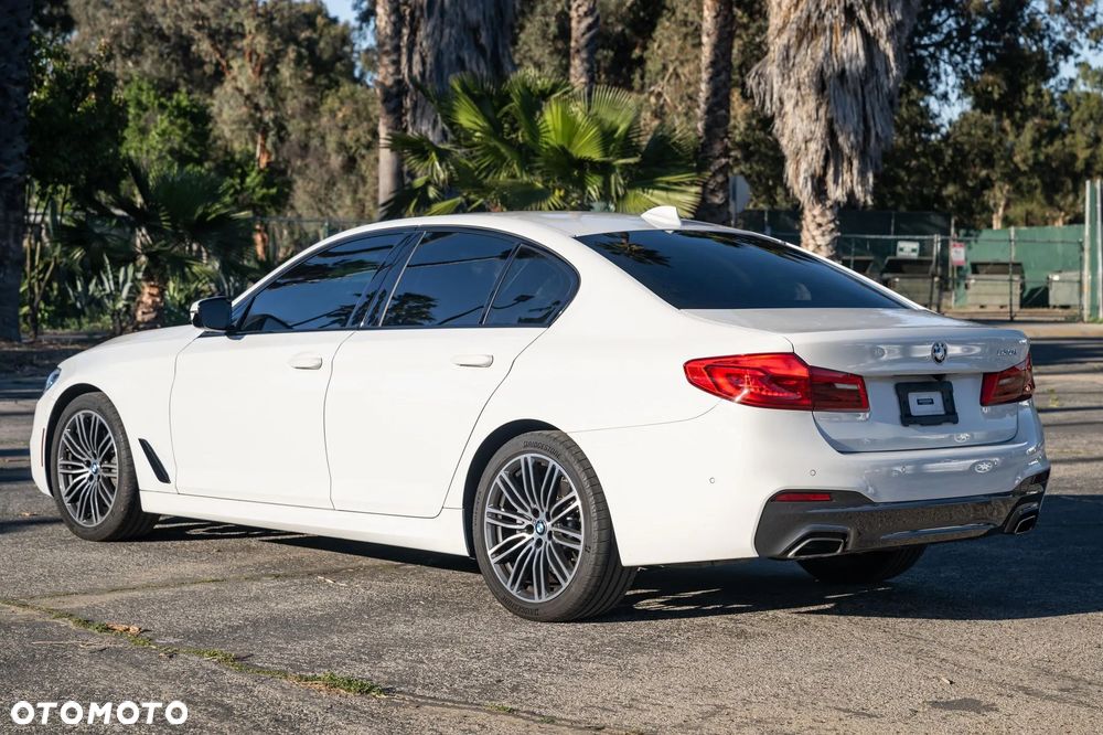 BMW Seria 5 530i M Sport Edition - 6