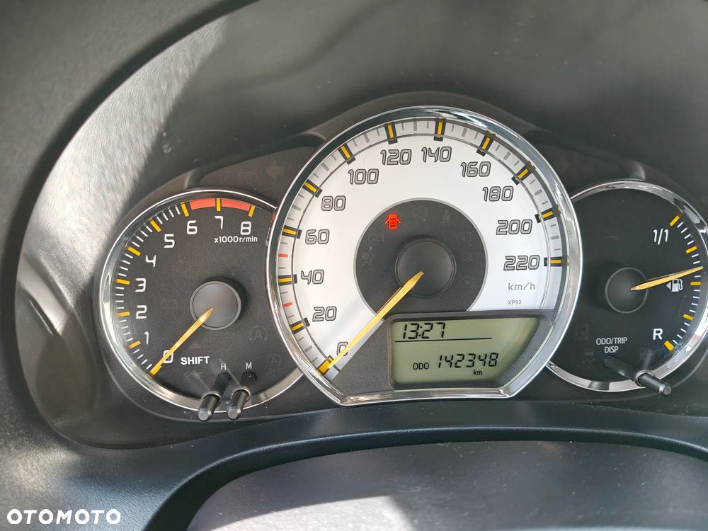 Toyota Yaris 1.33 Trend - 12