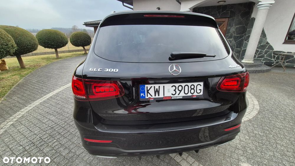 Mercedes-Benz GLC 300 4-Matic - 20
