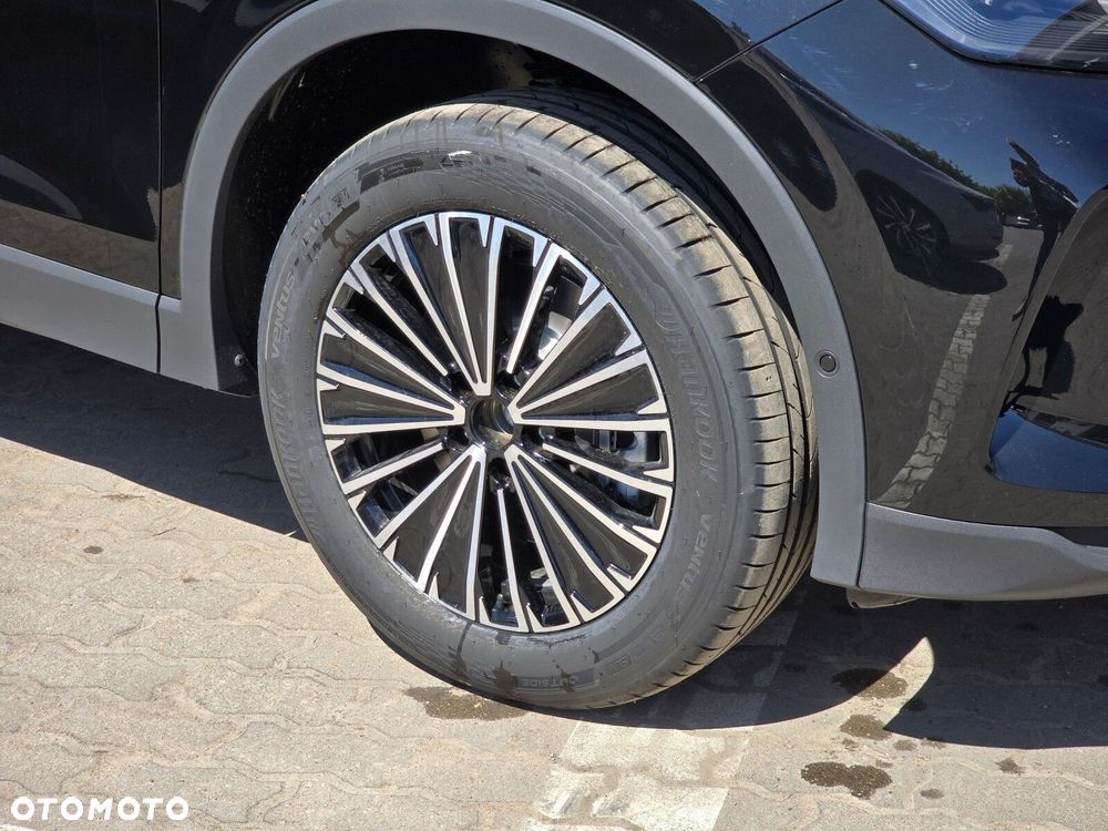 Volkswagen Tiguan - 29