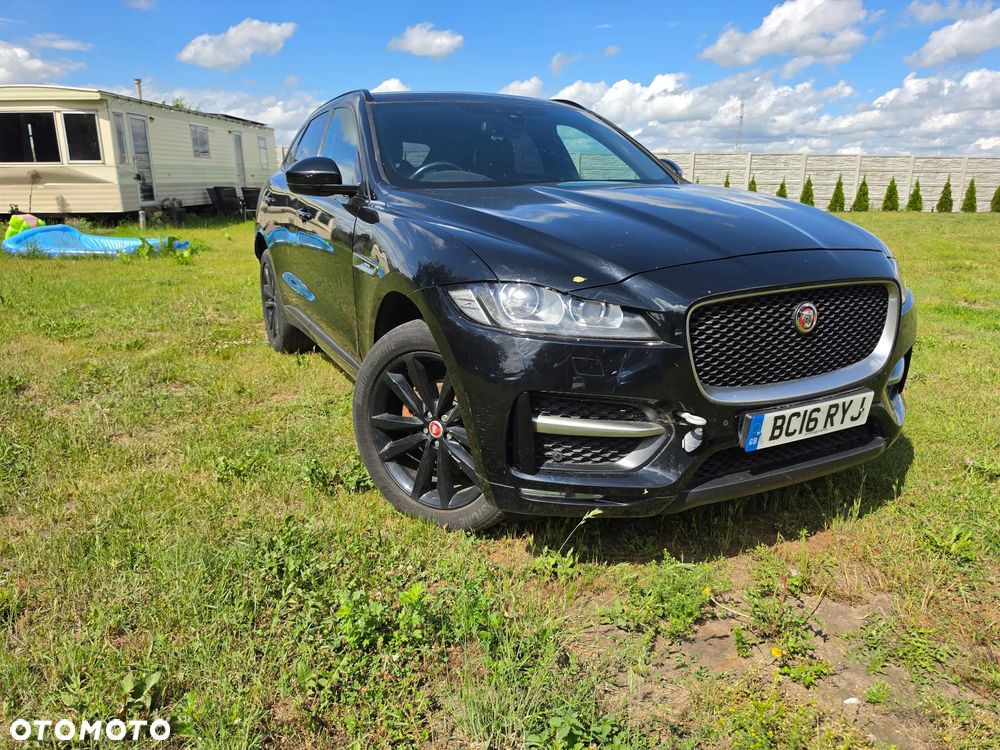 Jaguar F-Pace 20d R-Sport - 1