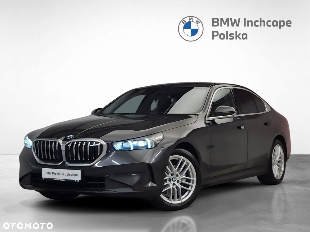 BMW Seria 5 520i mHEV - 2