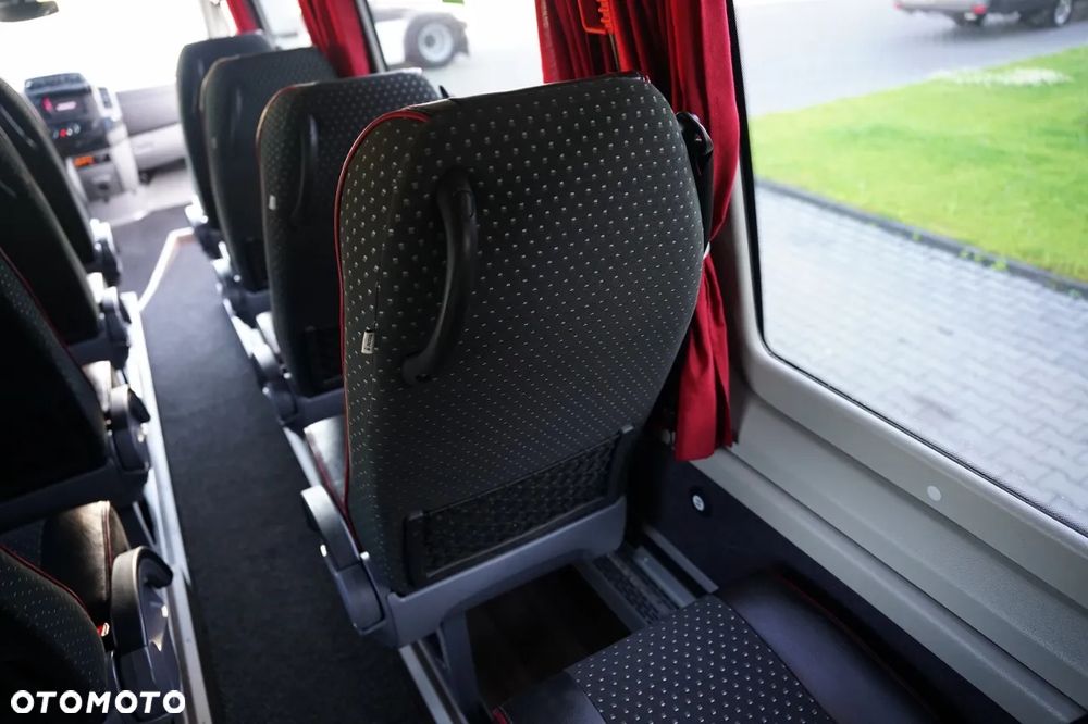 Mercedes-Benz SPRINTER 516 CDI / KLIMA /SPROWADZONY / - 33