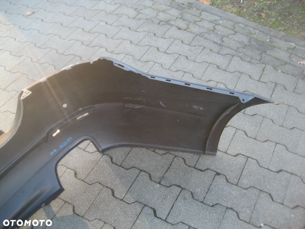 bmw f10 b90 550i 09-13r zderzak tył 4xpdc 5112 7233103 15857711 - 11