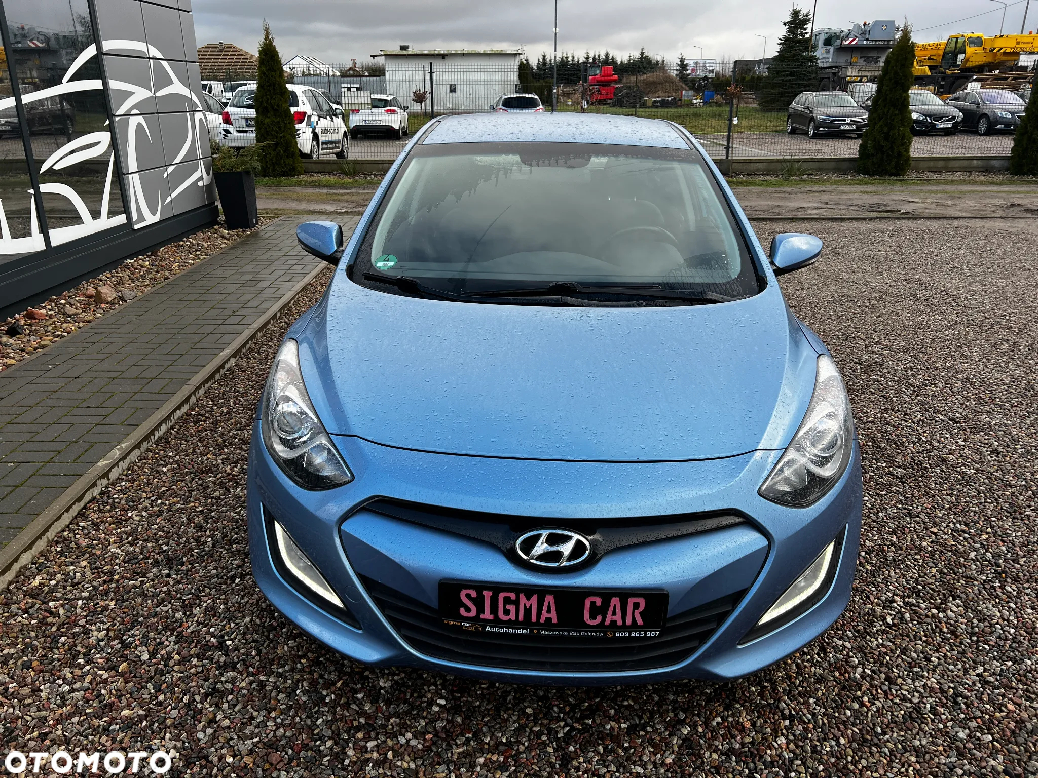 Hyundai i30 1.6 CRDi BlueDrive Comfort - 11