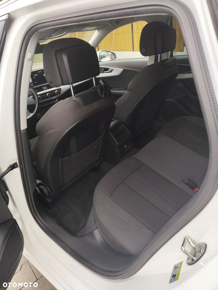 Audi A4 Avant 2.0 TDI Quattro S tronic - 21