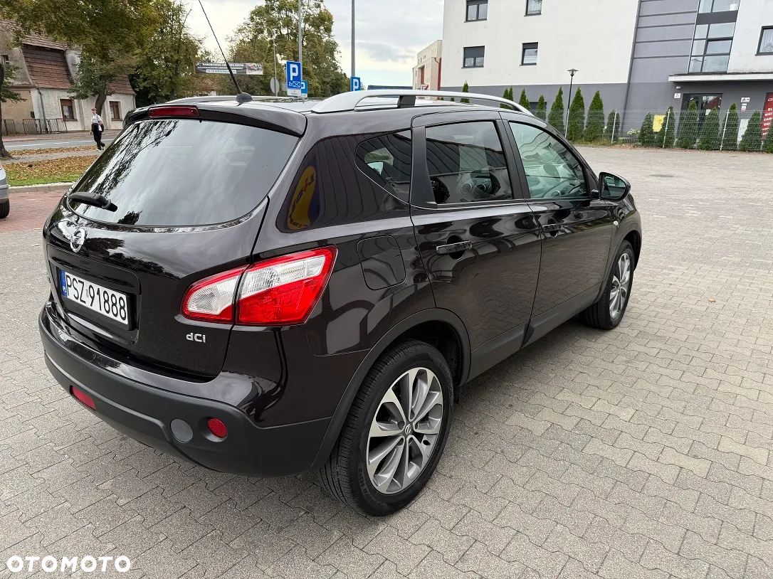 Nissan Qashqai 2.0 dCi DPF I-Way - 6
