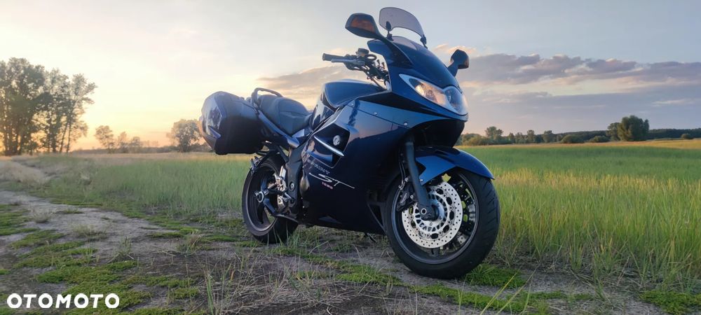 Triumph Sprint - 5