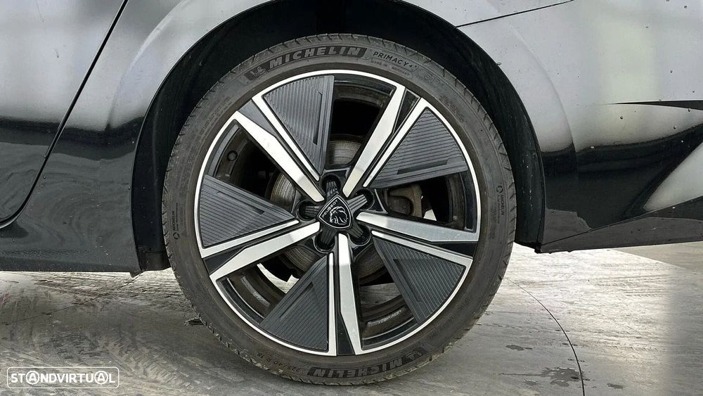 Peugeot 308 SW 1.2 PureTech GT EAT8 - 17