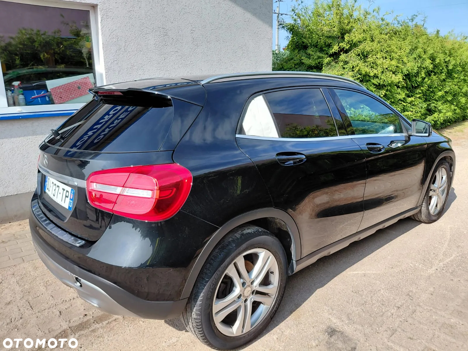 Mercedes-Benz GLA - 6