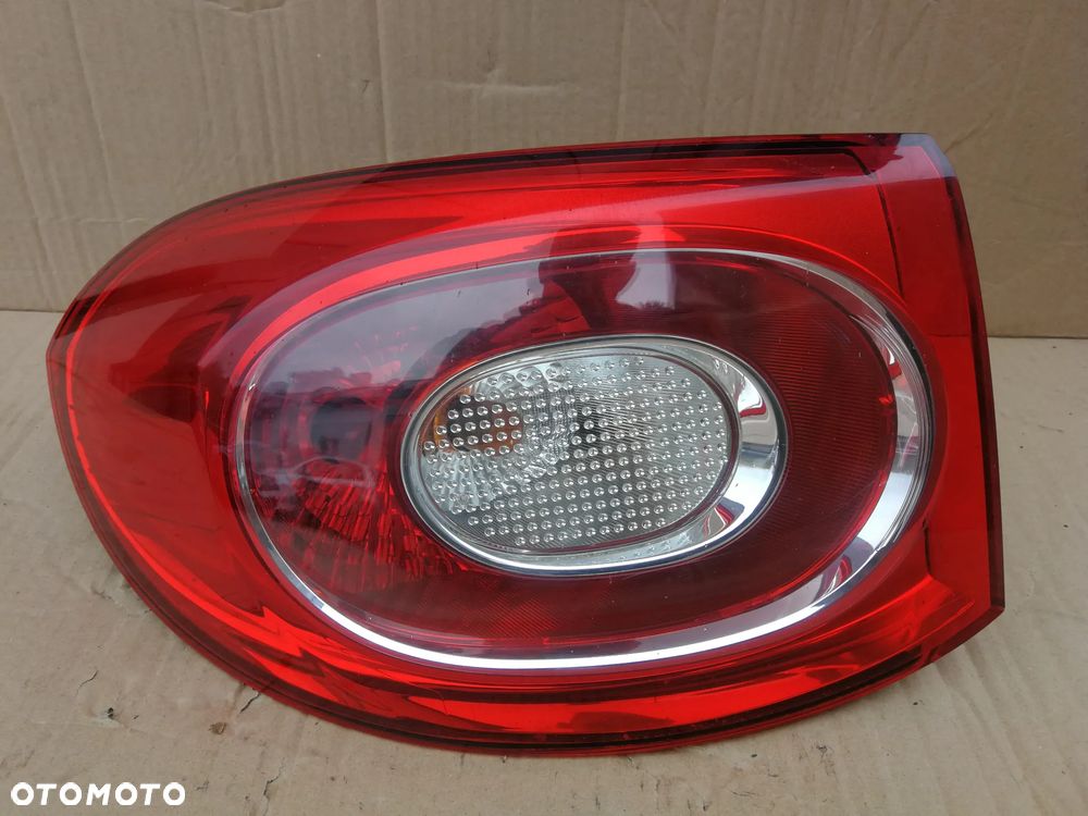 Tiguan lampa tył lewa w błotnik 5N0 - 1