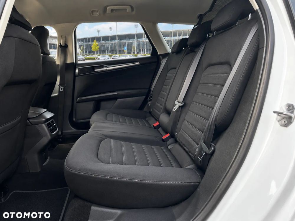Ford Mondeo 2.0 EcoBlue Business Edition - 14