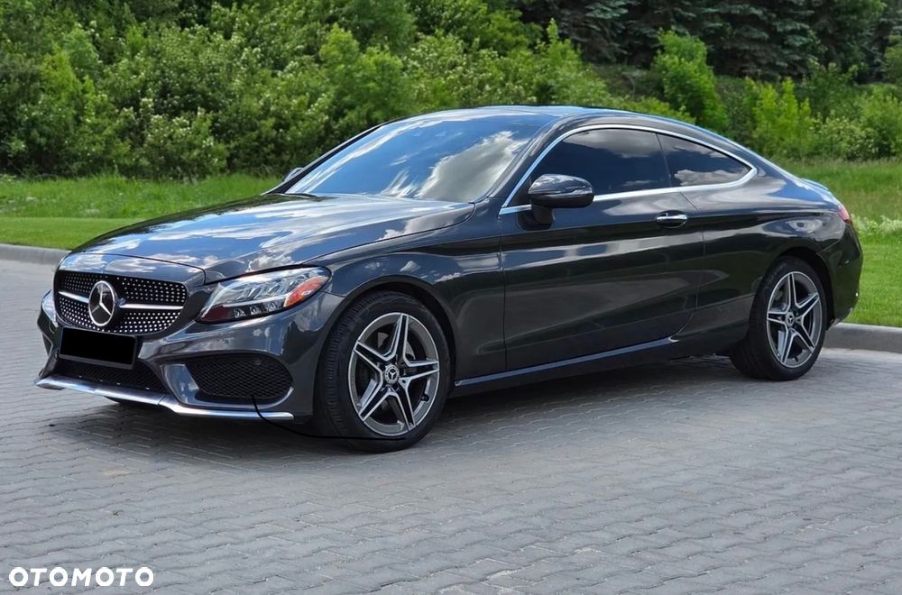 Mercedes-Benz Klasa C 300 9G-TRONIC AMG Line - 5