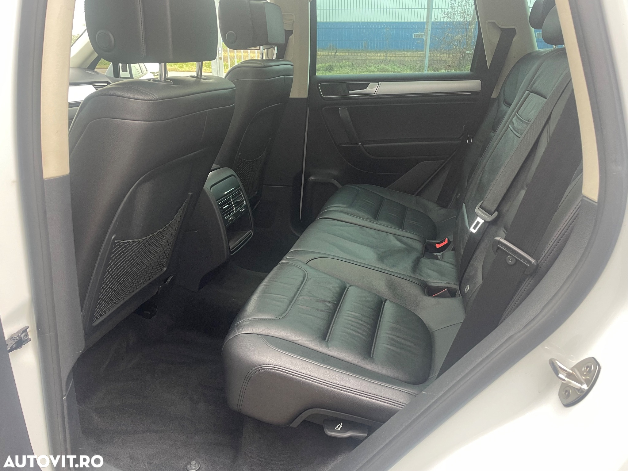 Volkswagen Touareg V6 TDI BMT Supreme Plus - 22