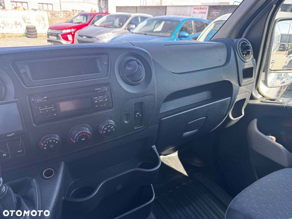 Opel Movano - 32