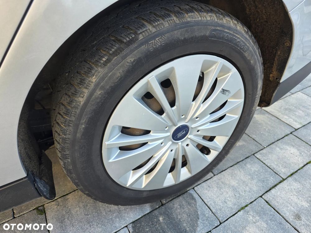 Ford Focus 1.5 TDCi Gold X - 16