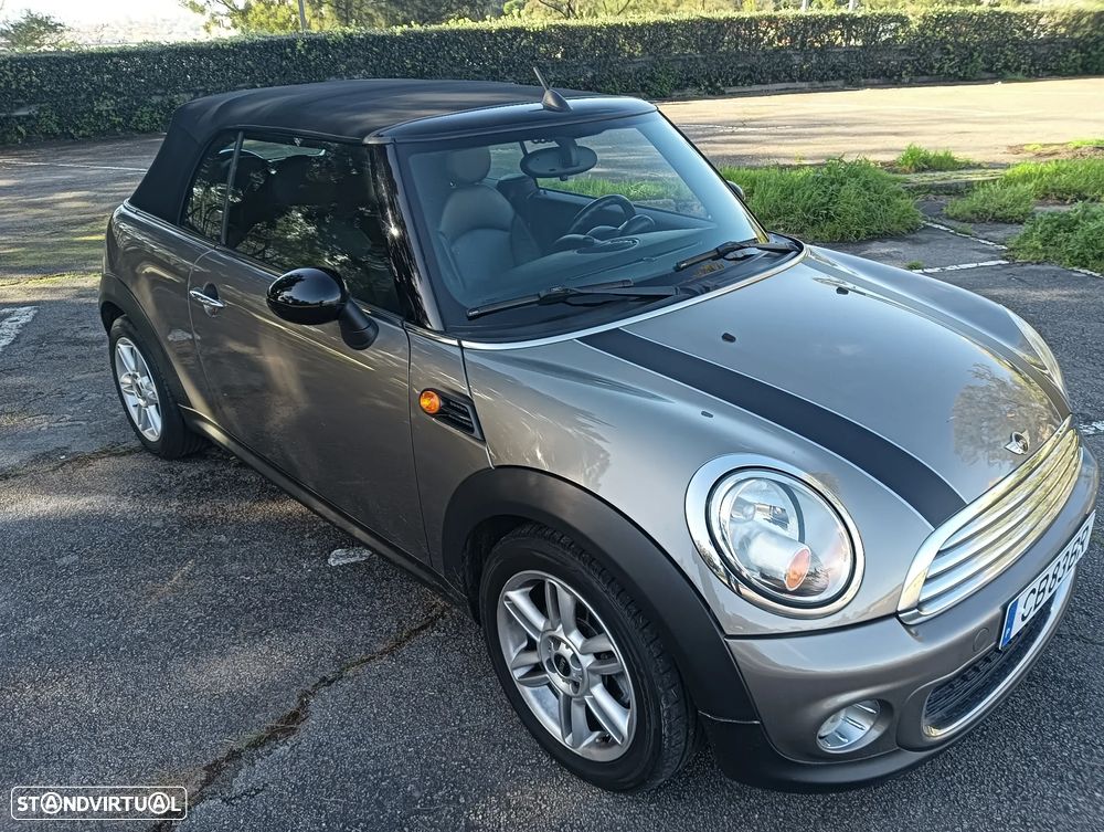 MINI Cabrio Cooper D - 3
