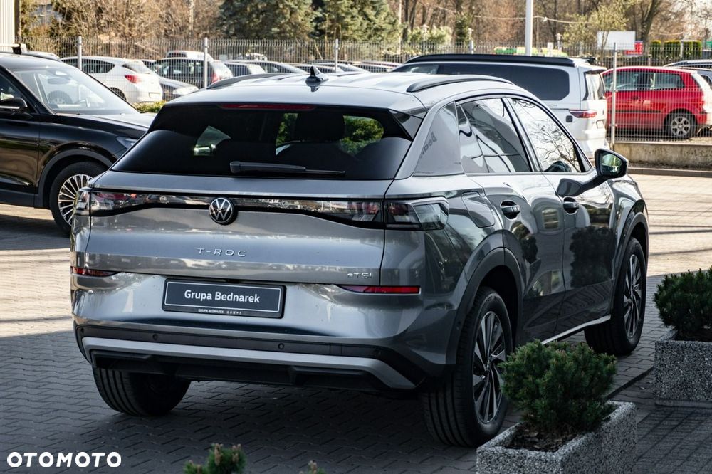 Volkswagen T-Roc - 11