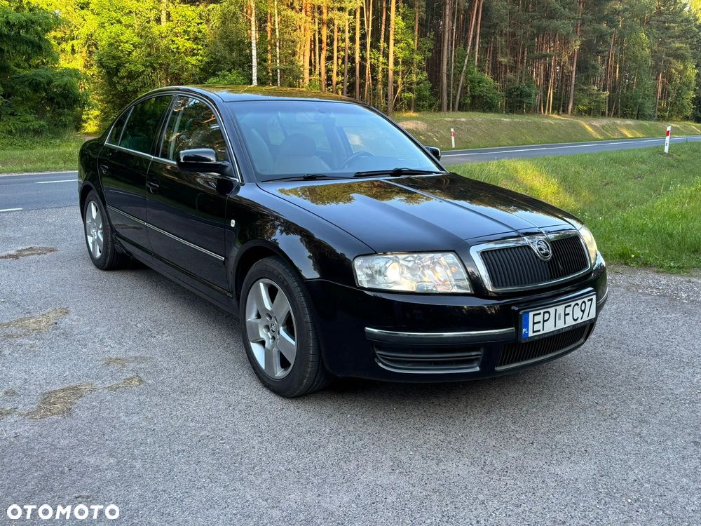 Skoda Superb 2.8 V6 Tiptronic Elegance - 2