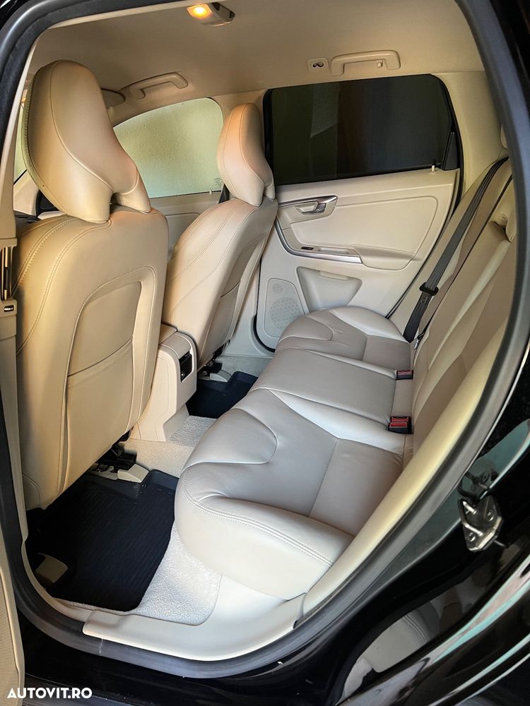 Volvo XC 60 - 5