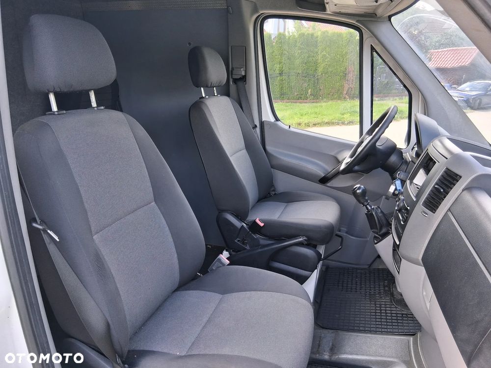 Volkswagen Crafter - 10