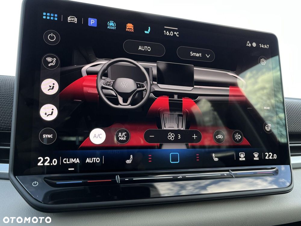 Volkswagen T-Roc - 41