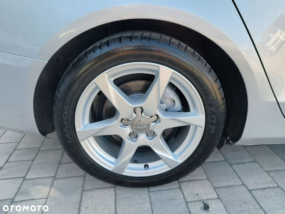Audi A4 Avant 2.0 TDI DPF Ambition - 33