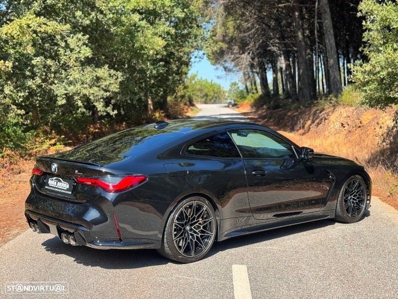 BMW M4 Competition - 4