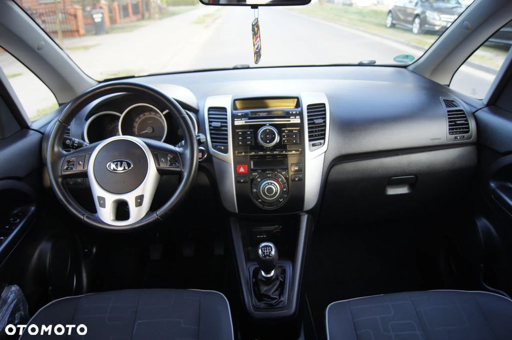 Kia Venga 1.4 CVVT Spirit - 11