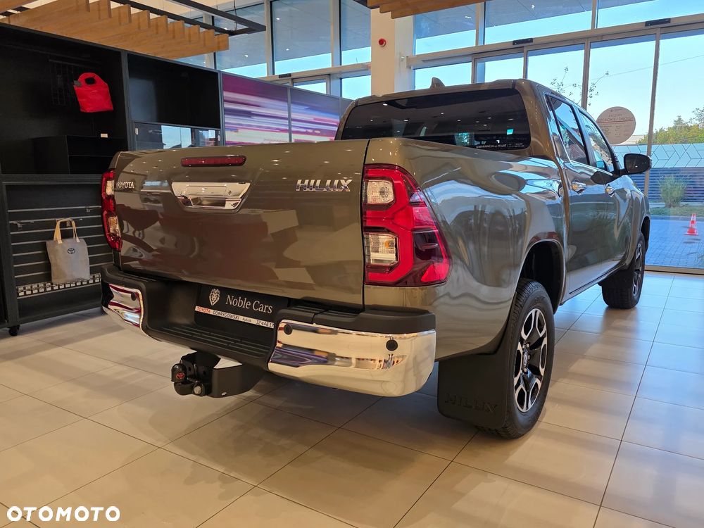 Toyota Hilux 2.8 D-4D mHEV Double Cab Executive 4x4 - 4