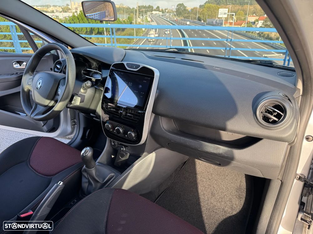 Renault Clio 1.5 dCi 75 Expression - 25