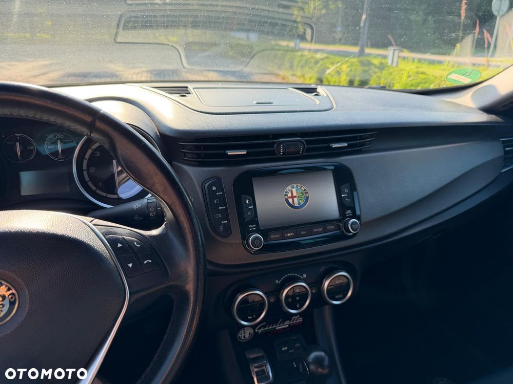 Alfa Romeo Giulietta 2.0 JTDM Exclusive TCT - 19