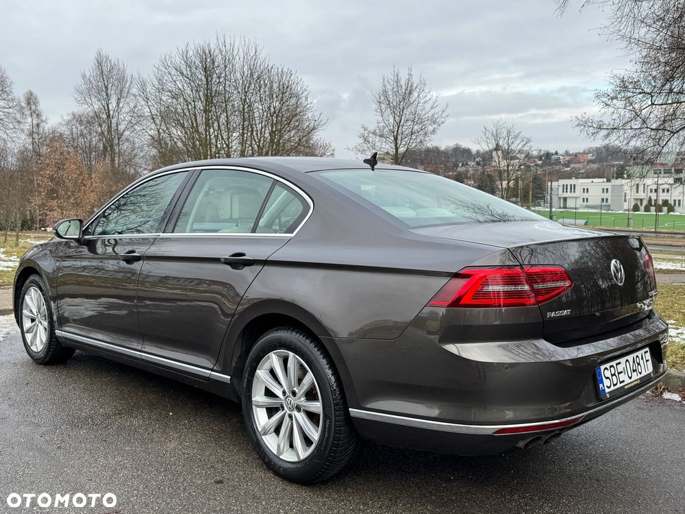 Volkswagen Passat 1.8 TSI BMT Highline DSG - 5