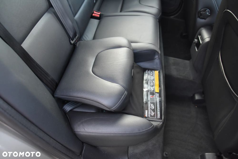 Volvo XC 60 D4 Summum - 10