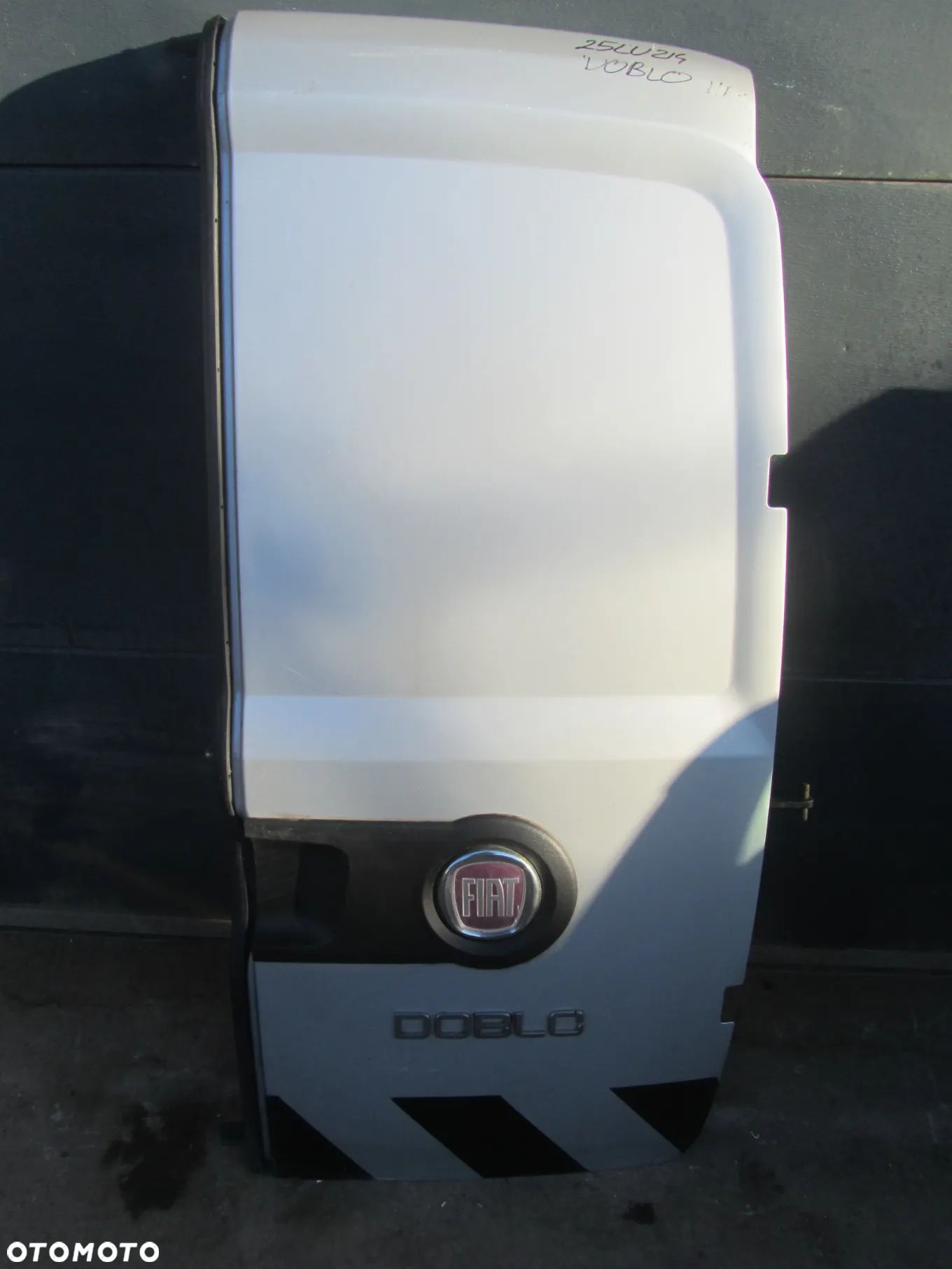 Fiat Doblo 11r-> drzwi prawy  tył - 1