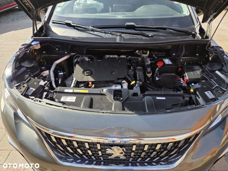 Peugeot 3008 BlueHDi 130 Stop & Start EAT8 Allure - 17