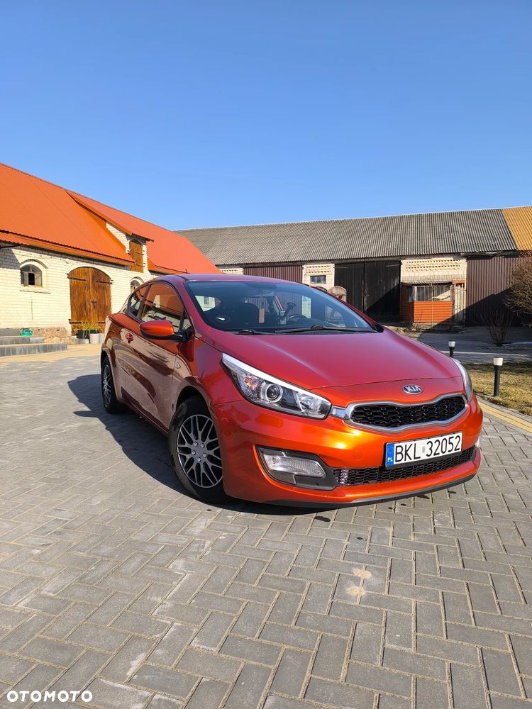 Kia Ceed - 1