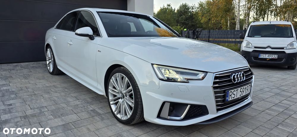 Audi A4 ver-40-tfsi-quattro-s-tronic-s-line - 17