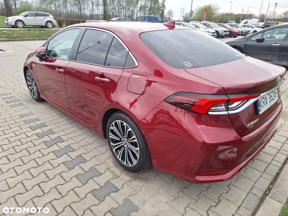 Toyota Corolla 1.8 Hybrid GPF Executive - 3