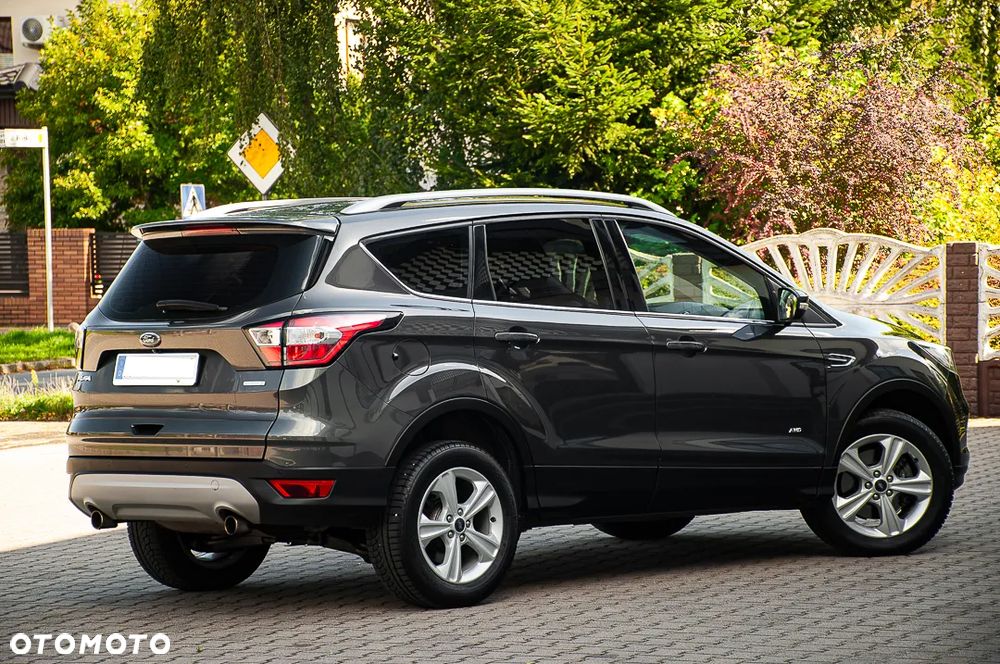 Ford Kuga 1.5 EcoBoost 4WD Titanium - 18