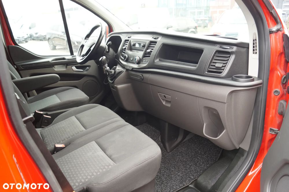 Ford Transit Custom - 32