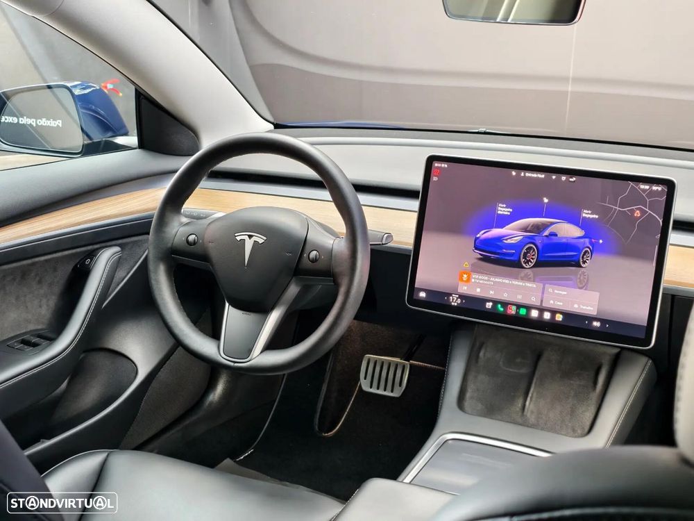 Tesla Model 3 - 38
