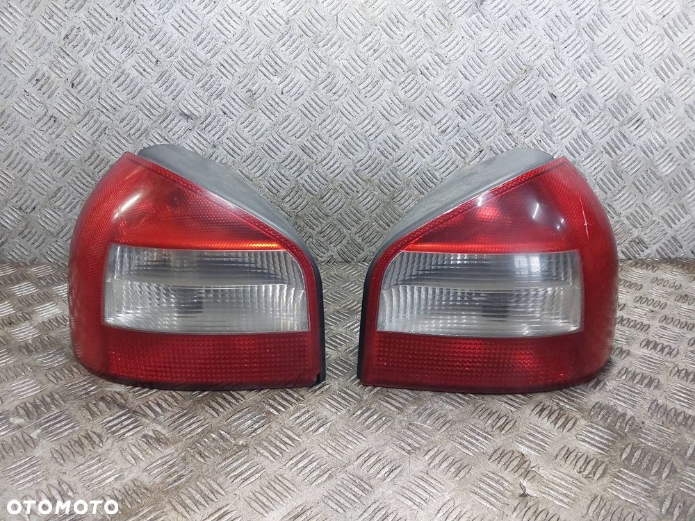 LAMPA LEWY TYŁ + PRAWY TYŁ AUDI A3 8L LIFT 8L0945095B 8L0945096B ID: 236776 - 1