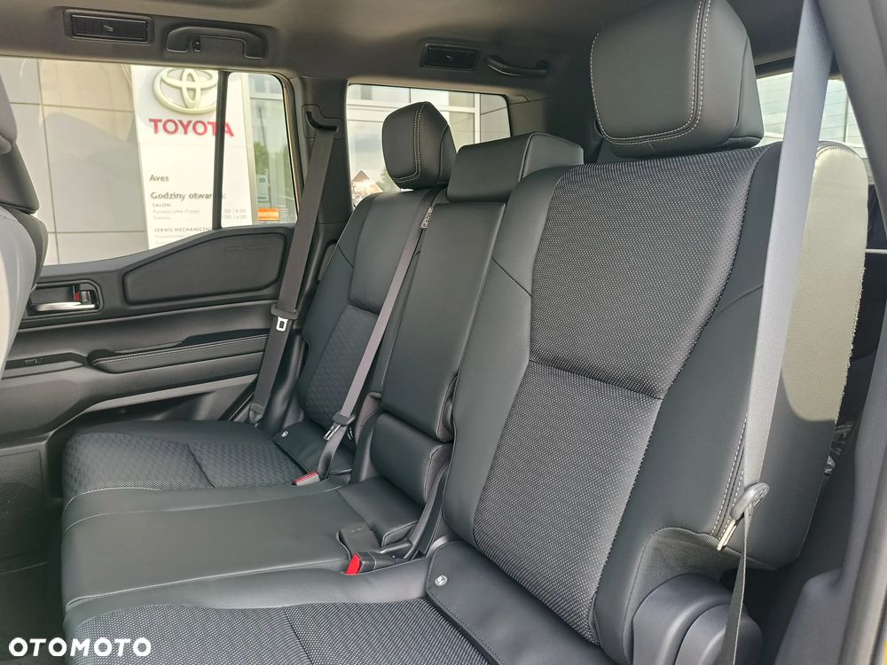 Toyota Land Cruiser LC 2.8 D-4D First Edition - 9