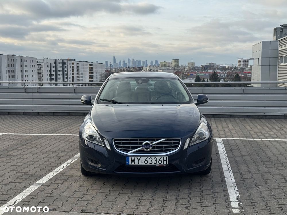 Volvo S60 T4 Momentum - 6