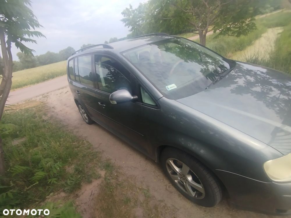 Volkswagen Touran 1.9 TDI Basis - 6